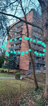 Foto - Schöne Etagenwohnung im 3. OG, mit 2 Balkonen und Blick ins Grüne