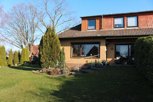 Foto - Doppelhaushälfte mit Einliegerwohnung und schönem Garten