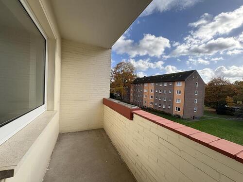 Foto - Renovierte 2 Zimmer Wohnung mit Balkon in Blumenthal