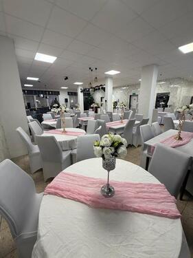 Foto - Ladenlokal, Cafe Veranstaltungsraum zu übergeben