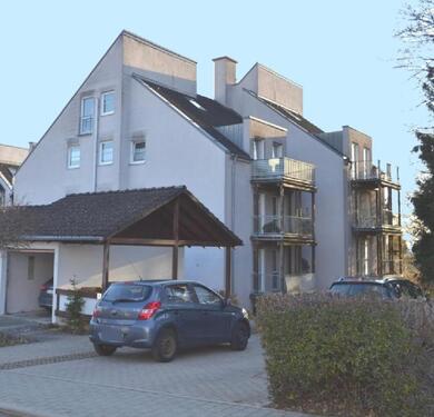 Foto - Helle 3 Zi Wohnung EG, 2 Balkone, Einzelgarage in Gattendorf