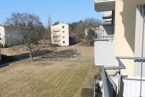 Foto - 2 Zimmer Wohnung mit Balkon WG für 3-4 Personen möglich