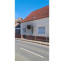Einfamilienhaus mit drei Wohnungen - Kröslin