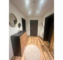 3 Zimmerwohnung 84 qm 750€ kalt - Hof Neuhof