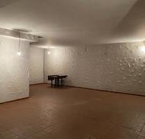 Aktenlager, Archiv, Lagerkeller in Krefeld-Uerdingen