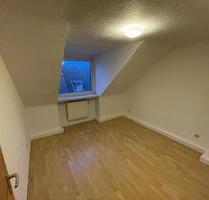 Frisch renoviert - 3,5 Raum - 70qm Grundfläche - Essen Stadtbezirk VI