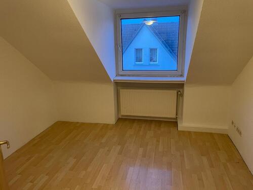 Foto - 3.5 Zimmer Dachgeschoßwohnung zur Miete in Essen