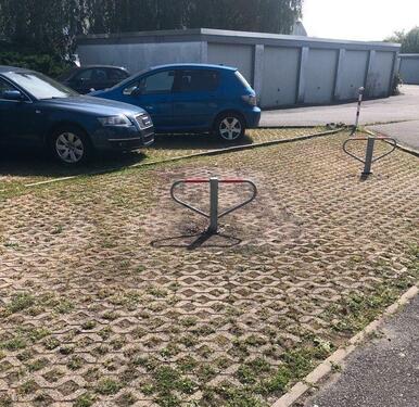 Foto - Außenstellplatz Parkplatz - 30,00&nbsp;EUR Miete,