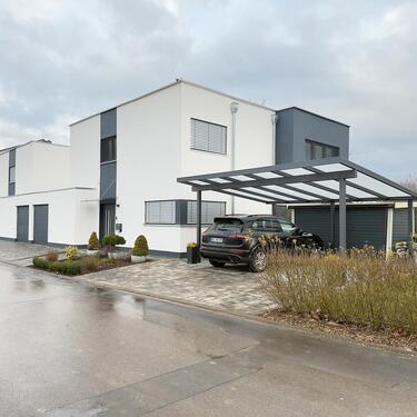 Foto - Exklusives Einfamilienhaus in idyllischer Lage am Bach