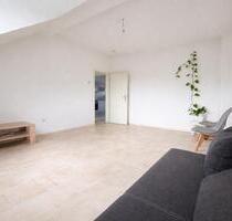 Möblierte 2-Zimmer-Dachgeschosswohnung (64 m²) - Gelsenkirchen Gelsenkirchen-Mitte