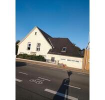 HAUSVERKAUF in VLOTHOUFFELN - 299.000,00&nbsp;EUR Kaufpreis, ca.&nbsp; 223,00&nbsp;m&sup2; in Vlotho (PLZ: 32602)