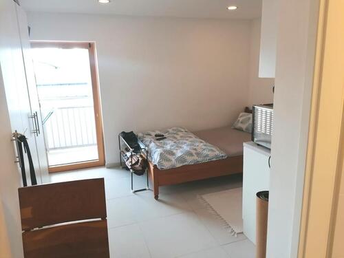 Foto - Modernes, kleines Apartment mit Balkon, 16 qm