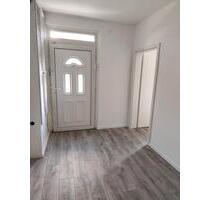 Erstbezug: schöne 5,5 Zimmer EG-Wg. mit Terrasse & Stellplatz - Herdecke
