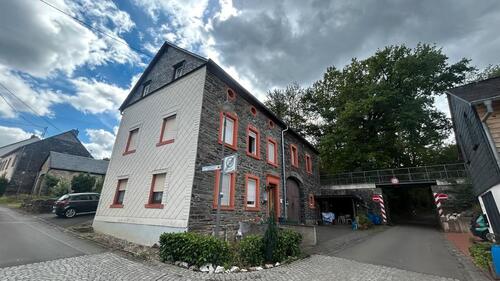 Foto - Einfamilienhaus mit Potenzial in Bernkastel-Andel