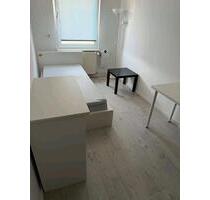 Zimmer zu vermieten - 450,00&nbsp;EUR Kaltmiete, ca.&nbsp; 13,00&nbsp;m&sup2; in Beelitz (PLZ: 14547)