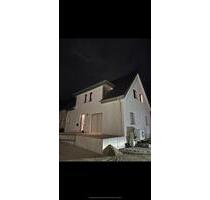 KfW 55 Doppelhaushälfte in Burgau zu vermieten - Burtenbach