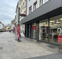 Attraktive Gewerbefläche in Top-Innenstadtlage mit großer Schaufensterfront - Schweinfurt Gartenstadt