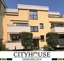 CITYHOUSE: Lichtdurchflutete 2-Zimmer-Wohnung in Rheinnähe mit Balkon, EBK und Stellplatz - Köln Porz
