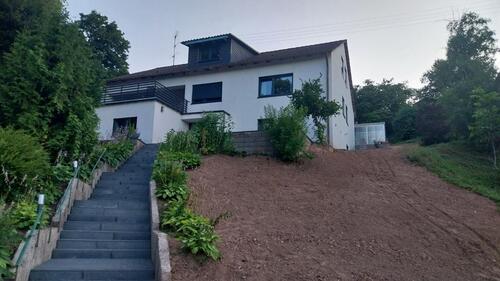 Foto - Geräumiges, günstiges 7-Zimmer-Einfamilienhaus in Sulzbachtal