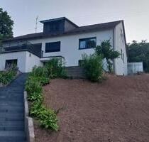 Geräumiges, günstiges 7-Zimmer-Einfamilienhaus in Sulzbachtal - Katzweiler