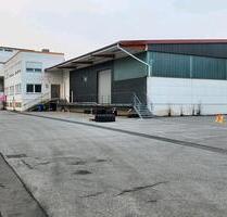 Individuell nutzbare Halle und Büroräumen in Cham Zentrum