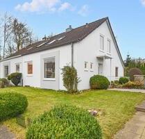 Wunderschöne Doppelhaushälfte in ruhiger Lage – von privat - Itzehoe