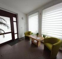 niedlicher Laden Büro im Zentrum von Crimmitschau mit 2 Räumen + Küche und Toilette, ab 01.11.2025