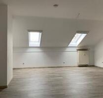 1 Zimmer Wohnung - 340,00&nbsp;EUR Kaltmiete, ca.&nbsp; 30,00&nbsp;m&sup2; in Stephanskirchen (PLZ: 83071)