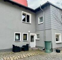 Einfamilienhaus, Hinterhaus ab 01.07.2026 zu vermieten - Rehau