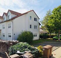 NEU: Kapitalanlage: Helle 2-Zi.-Wohnung mit Loggia & Stellplatz - Naumburg