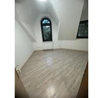 Wohnung zur Vermieten - 1.600,00&nbsp;EUR Kaltmiete, ca.&nbsp; 102,00&nbsp;m&sup2; in Düsseldorf (PLZ: 40593) Stadtbezirk 9