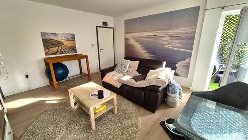 Foto - Modernisierte 3-Zi-Whg mit Balkon & Garage 