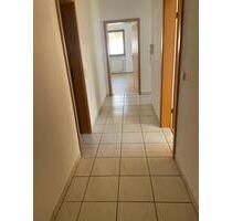 3 Zimmer Wohnung in Volkach - 780,00&nbsp;EUR Kaltmiete, ca.&nbsp; 78,00&nbsp;m&sup2; in Volkach (PLZ: 97332)