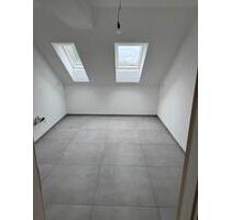 5er WG in Offenburg -Bühl - 550,00&nbsp;EUR Kaltmiete, ca.&nbsp; 102,00&nbsp;m&sup2; in Offenburg (PLZ: 77652)