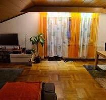 Schöne 2,5 Zimmer DG-Wohnung in Leingarten - Ittlingen