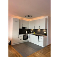 Barrierefreie Neubauwohnung 82m2 mit Aufzug, Küche & TG - Herrenberg