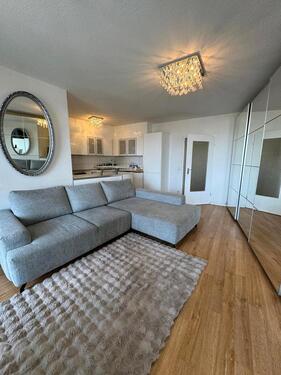 Foto - Mietwohnung am Ku’damm Balkon, voll möbliert