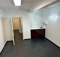 MK Cosmetics vermietet Raum – 20 m² Studio in München-Maxvorstadt