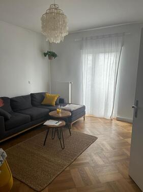 Foto - Eleganter Altbau: 3-Zimmer-Wohnung mit 3 m Decken, Echtholzdielen & Südbalkon