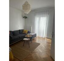 Eleganter Altbau: 3-Zimmer-Wohnung mit 3 m Decken, Echtholzdielen & Südbalkon - Aschaffenburg Damm