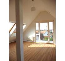 Maisonettwohnung mit Studiocharakter und Wintergarten - Bad Krozingen