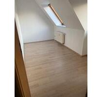 DG Wohnung - 510,00&nbsp;EUR Kaltmiete, ca.&nbsp; 72,00&nbsp;m&sup2; in Rositz (PLZ: 04617)