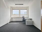 Foto - Kompaktes Büro mit Aufzug & Lichtschutz – für Freiberufler & Startups