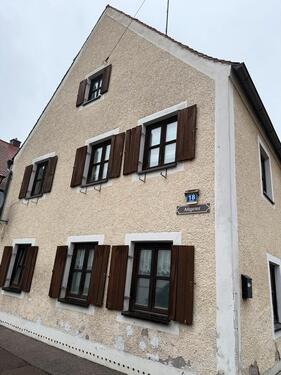 Foto - Einfamilienhaus Haus Sanierungsbedürftig mit Doppelgarage