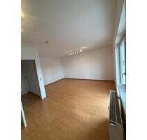 2 Zimmer Wohnung mit Balkon zu vermieten - Gießen Allendorf