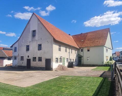 Foto - 7 Zimmer Bauernhaus, Landhaus zum Kaufen in Trendelburg