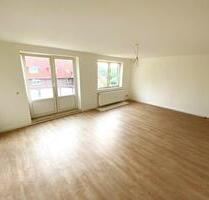 Helle und geräumige 2-Zimmer-Dachgeschosswohnung zum Wohlfühlen - Leer (Ostfriesland)