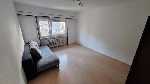 Foto - Helles 17m2 Zimmer in netter WG in Stuttgart-Uhlbach