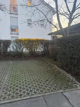 Foto - Außenparkplatz Rutesheim, Brucknerstrasse 5, 71277 Rutesheim