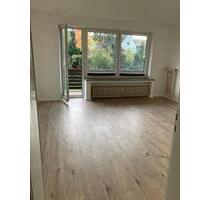 Schöne renovierte 2-Zimmer-Wohnung im Grünen mit großem Balkon in Hildesheim zu vermieten!